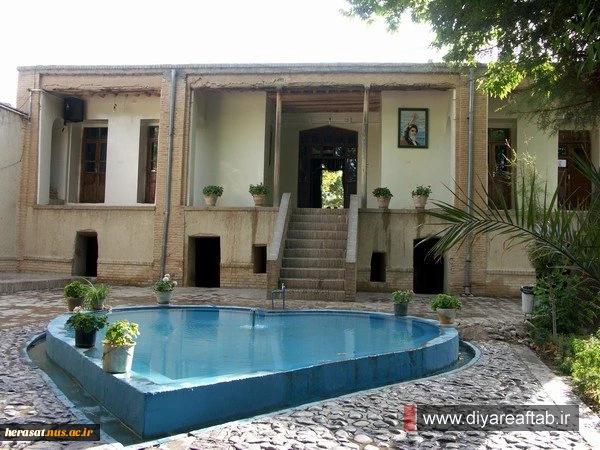 بیت قدیمی امام  خمینی (ره) در خمین