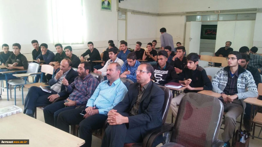 جلسه توجیهی دانشجوبان جدیدالورد  در اموزشکده فنی خمین توسط حراست مرکز