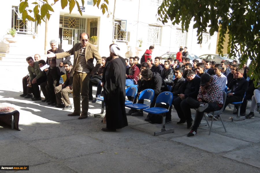 باسمه تعالی
موضوع :  برگزاری جشن باشکوه میلاد پیامبر اکرم (هفته وحدت ) و میلاد امام جعفر صادق (ع) 
و 16 آذر روز دانشجو

با توجه به مناسبتهای فوق و با همکاری بسیج دانشجویی مراسم پر شوری در روز سه شنبه 14 آذر سال جاری در محوطه باز دانشکده برگزار و حضور 