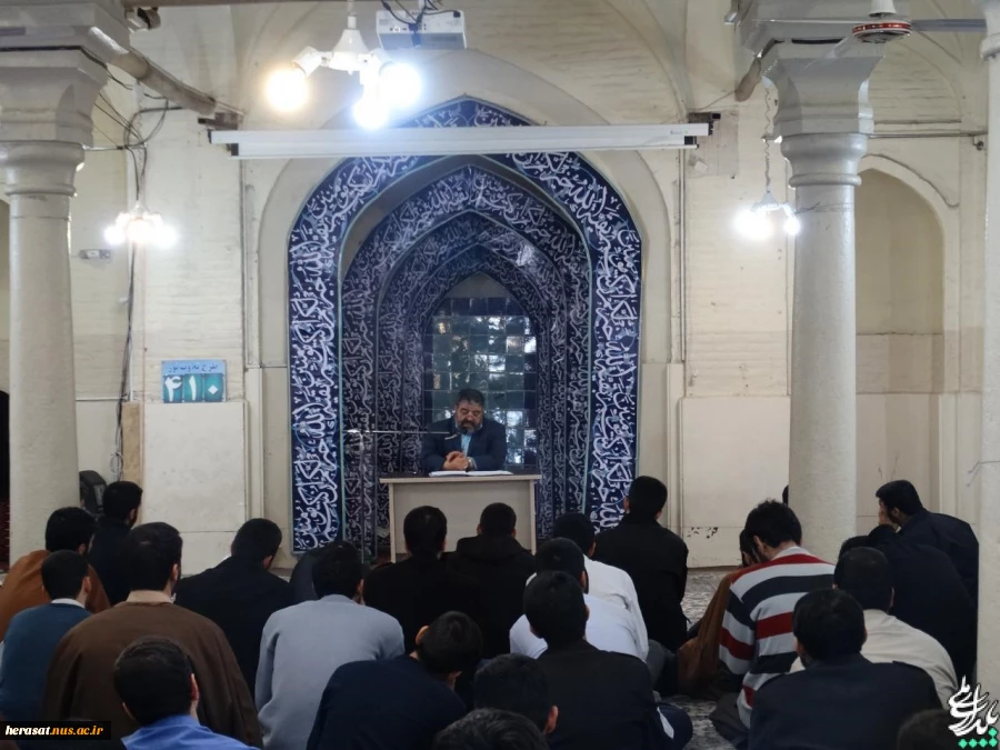 سردار جلالی در جمع طلاب حوزه علیمه آیت الله حق شناس:حوزه های علمیه باید نقش جدی در بازمهندسی نظام جامع سایبری جمهوری اسلامی مبتنی بر شبکه های اجتماعی داشته باشد