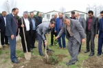 شرکت در مراسم روز درختکاری در آموزشکده پسران آمل با حضور دکتر سلمانی آقای میر حبیبی ورئیس آموزشکده  2