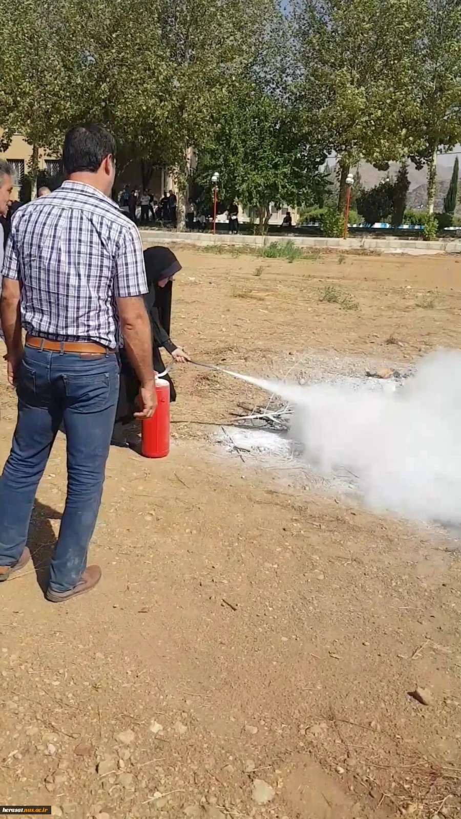 مانور اطفاء حریق دانشگاه فنی استان لرستان 9