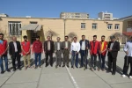 به مناسبت هفته درخت کاری دانشجویان  ساکن خوابگاه آموزشکده فنی و حرفه ای شماره2کرمانشاه به همراه رئیس استانی دانشگاه و مدیر استانی حراست  و مسئولین آموزشکده در محیط آموزشکده فنی شماره2 اقدام به کاشت نهال نمودنند