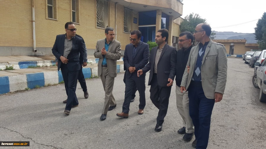 اهداء کمکهای همکاران دانشکده فنی شهید رجایی کاشان به سیل زدگان استان لرستان 4