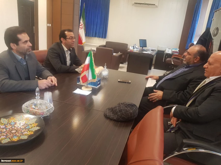 بازدید مدیر کل  ومعاونت محترم بنیاد حفظ آثار ونشر ارزشهای دفاع مقدس استان لرستاندر هفته بسیج از دانشگاه فنی استان لرستان  5