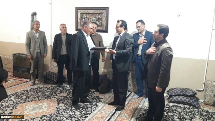 دیدار مسئولین دانشگاه فنی استان لرستان  با جانبازان وایثارگران گرامی بمناسبت دهه با کرامت فجر 2